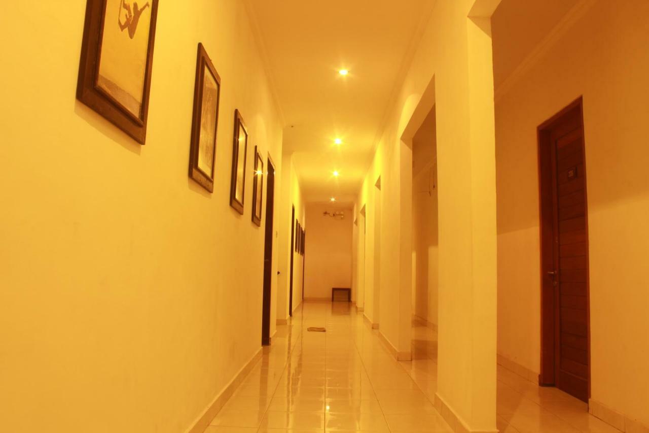 Premier Surf Camp Hotel Canggu  Ngoại thất bức ảnh