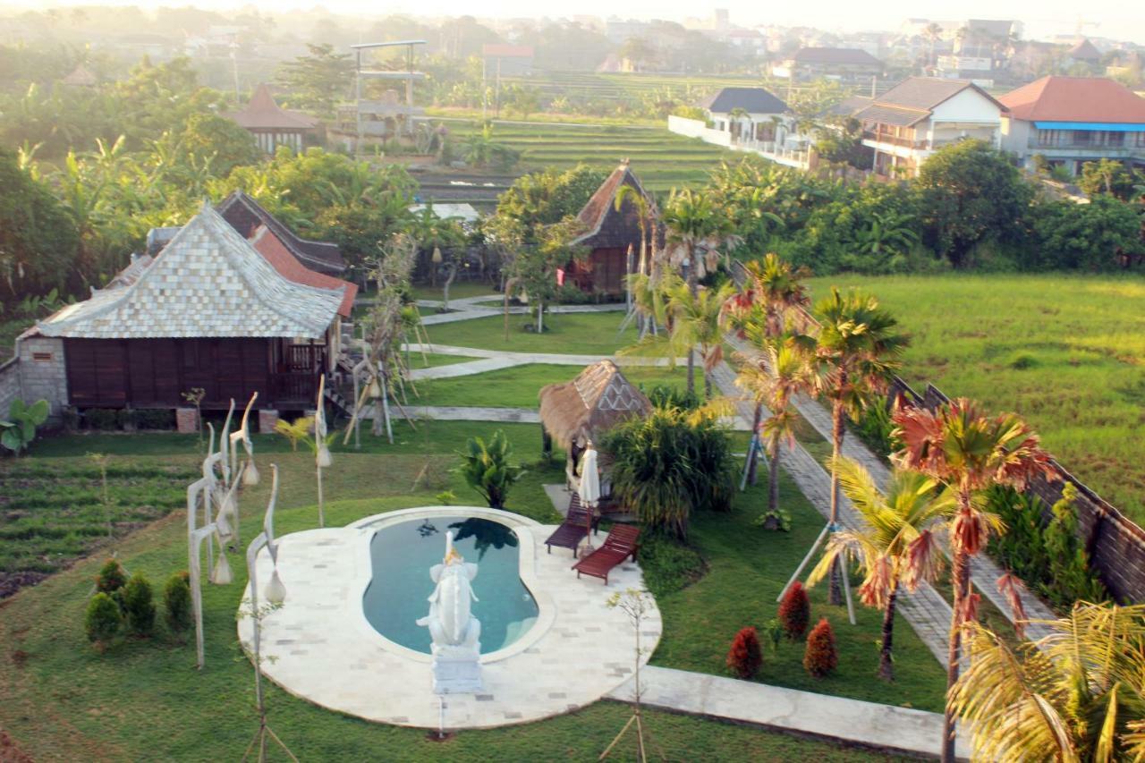 Premier Surf Camp Hotel Canggu  Ngoại thất bức ảnh